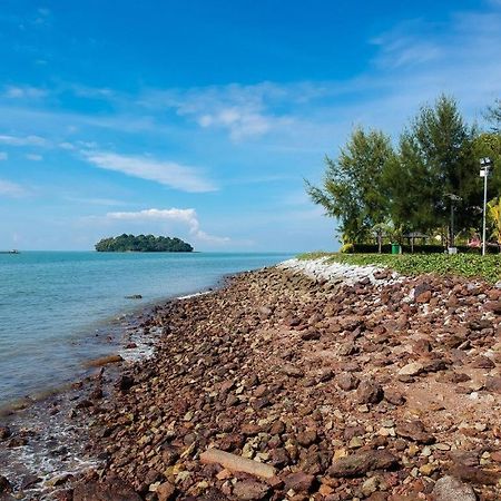 Sea Front Hotel Port Dickson Exterior photo