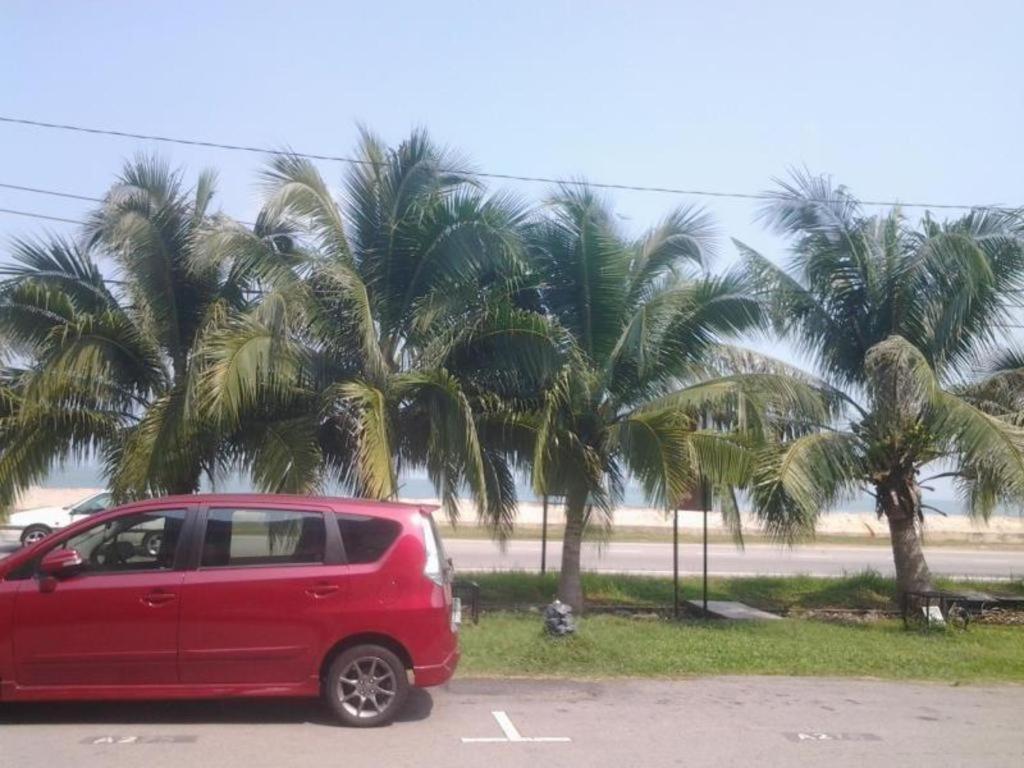 Sea Front Hotel Port Dickson Exterior photo