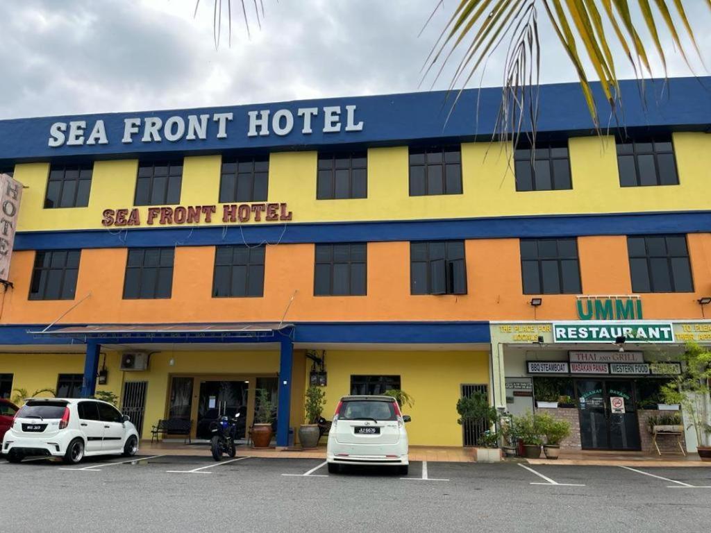 Sea Front Hotel Port Dickson Exterior photo